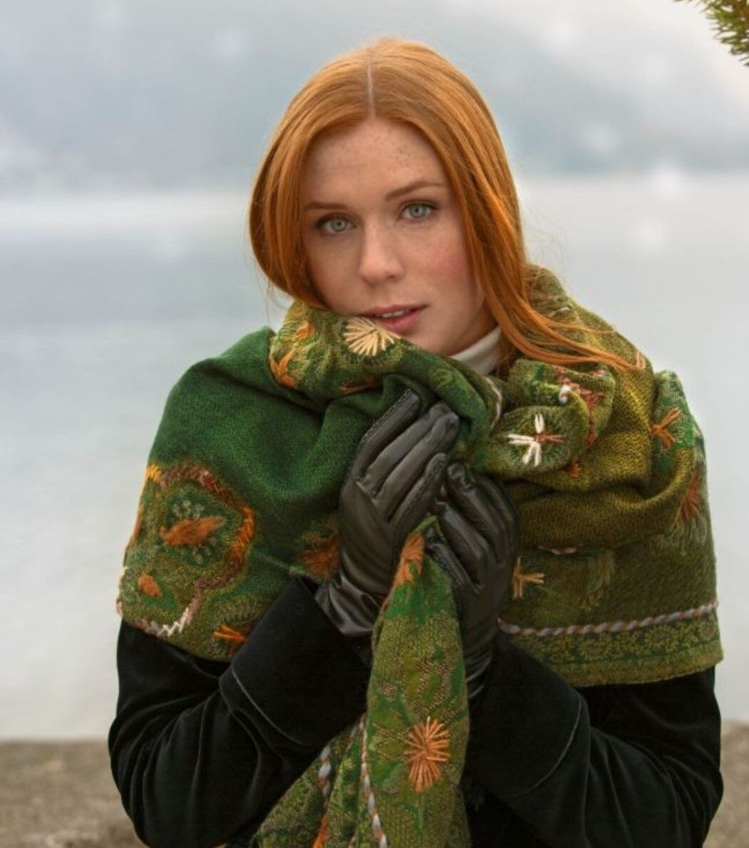 Trachtentuch-Wolle-3