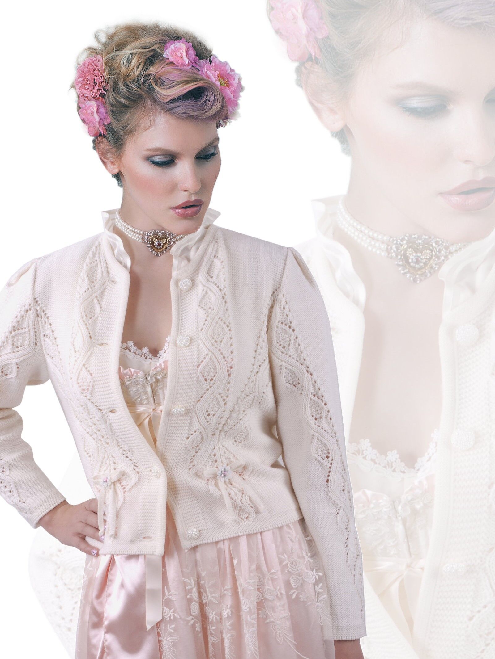 PREMIUM Trachtenstrickjacke Damen Dirndljacke MERINO SCHURWOLLE - festlich für die Braut + Hochzeit Creme PREMIUM Trachtenstrickjacke Damen Dirndljacke MERINO SCHURWOLLE - festlich für die Braut + Hochzeit Creme