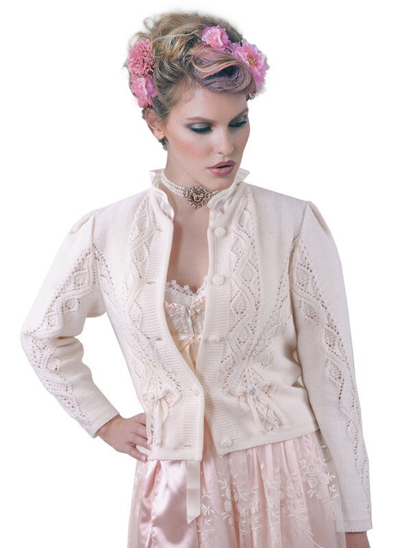 Trachtenjacke-Dirndljacke--Strickjacke-Damen-777-creme-front_(1) Trachtenjacke-Dirndljacke--Strickjacke-Damen-777-creme-front_(1)