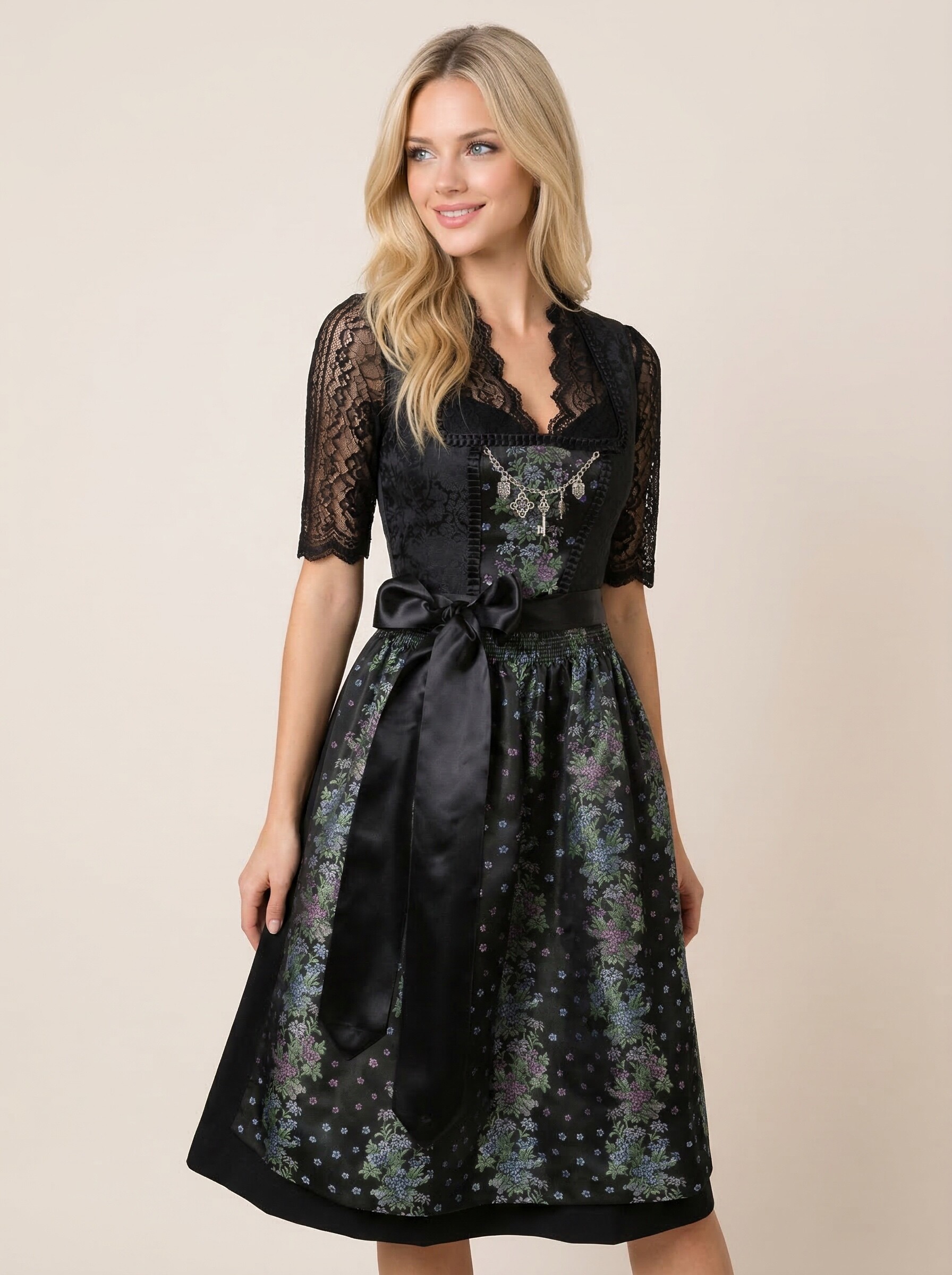 Schwarzes Midi Dirndl Patricia für Damen – klassische Frontansicht