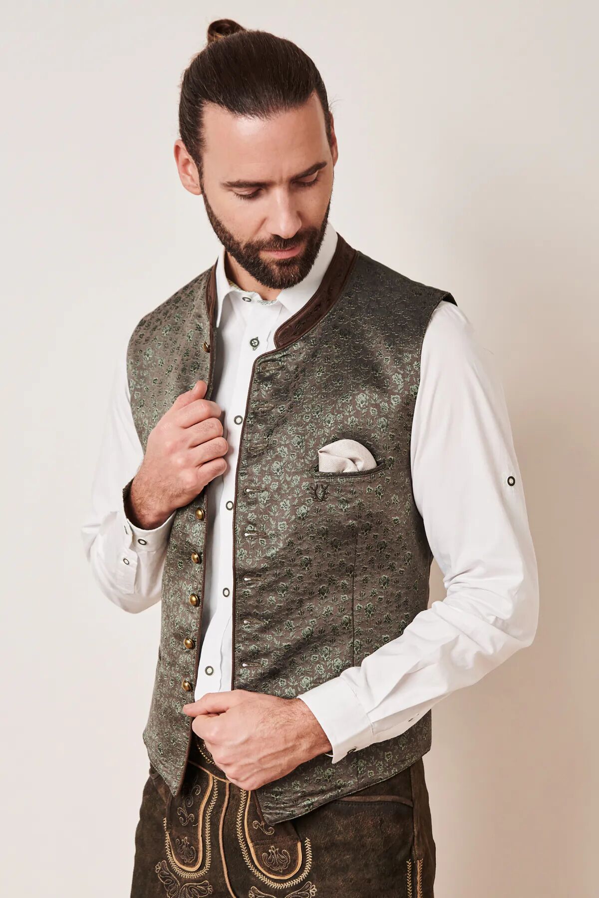 Trachtenweste-Trachtengilet-Herren-festlich-gruen-braun-Hochzeitsweste-222165-16