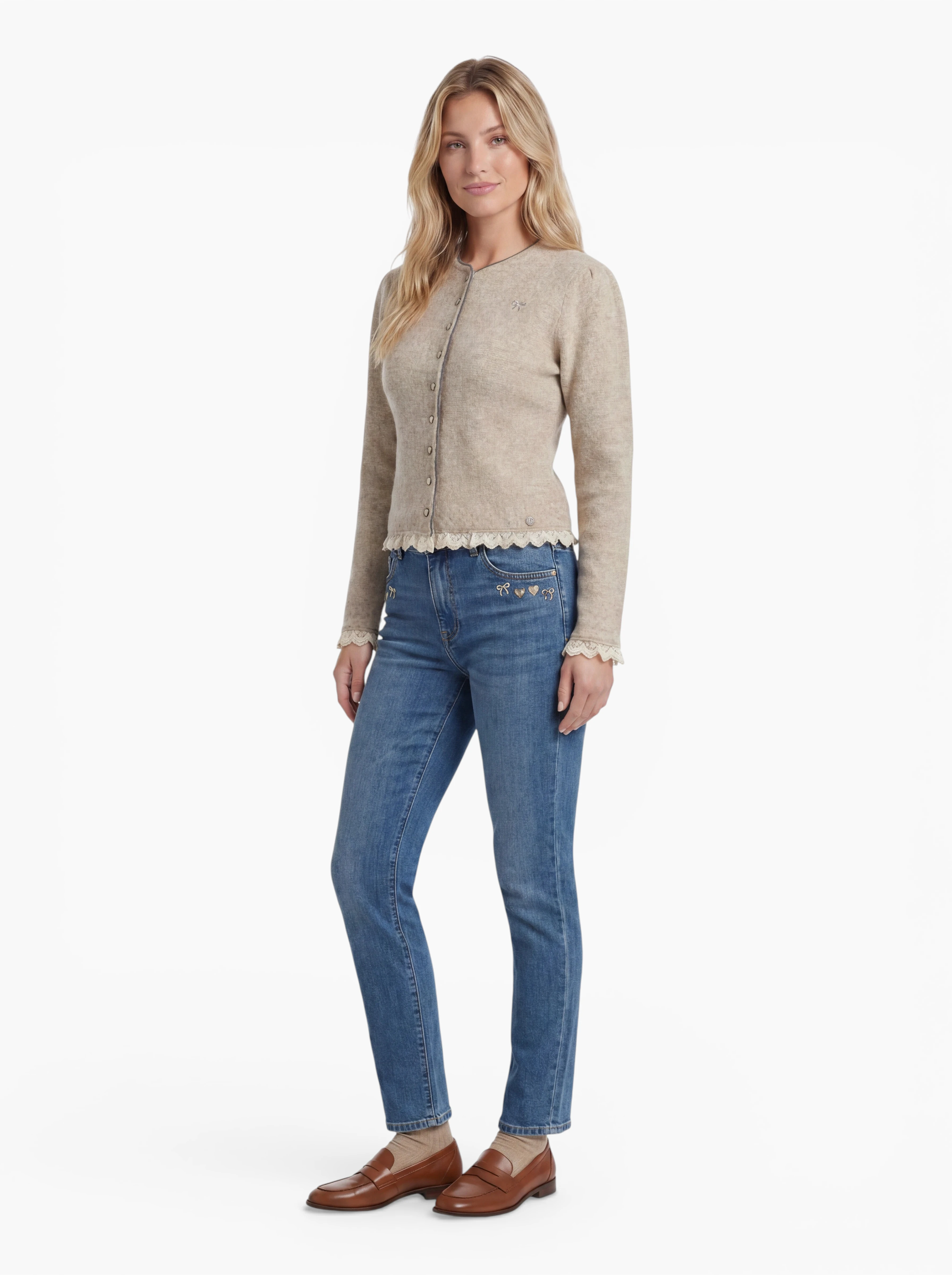 Dirndl-Strickjacke Edda – Elegante Damen Trachtenjacke mit Herzknöpfen