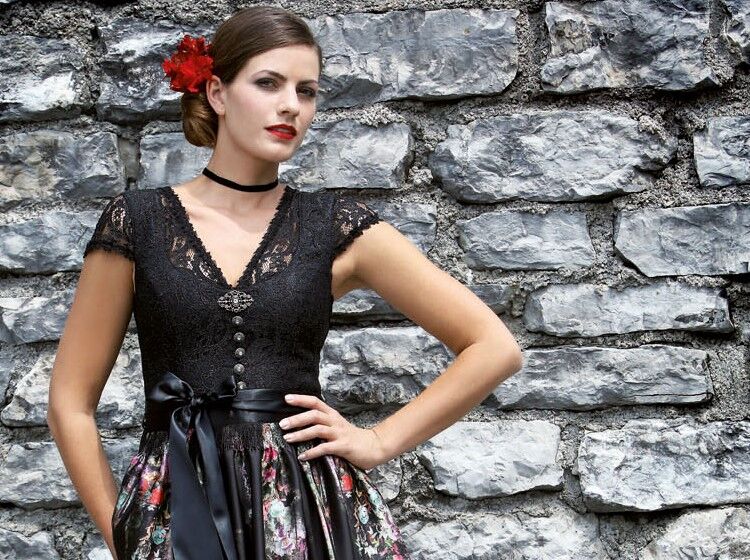 Dirndl-Damen-lang-elegant-Festtagsdirndl-